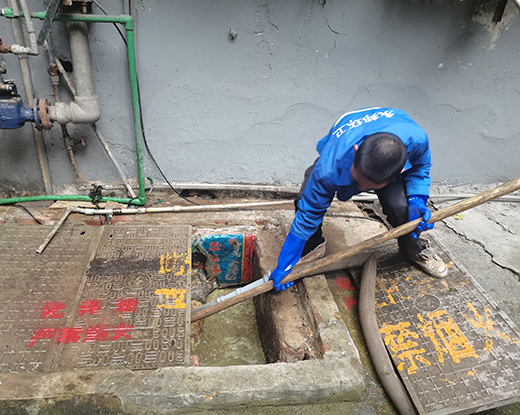 易门清掏化粪池